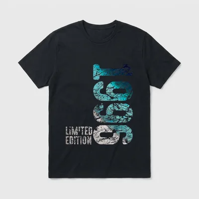 Limited Edition dreißig T-Shirt – Große türkis-blaue Zahl 30 mit LIMITED EDITION Schriftzug – Klassisches T-Shirt in Schwarz