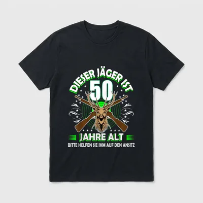 Dieser Jäger ist 50 T-Shirt – Hirschkopf zwischen zwei Gewehren, Spruch zu 50 Jahren – Klassisches T-Shirt in Schwarz