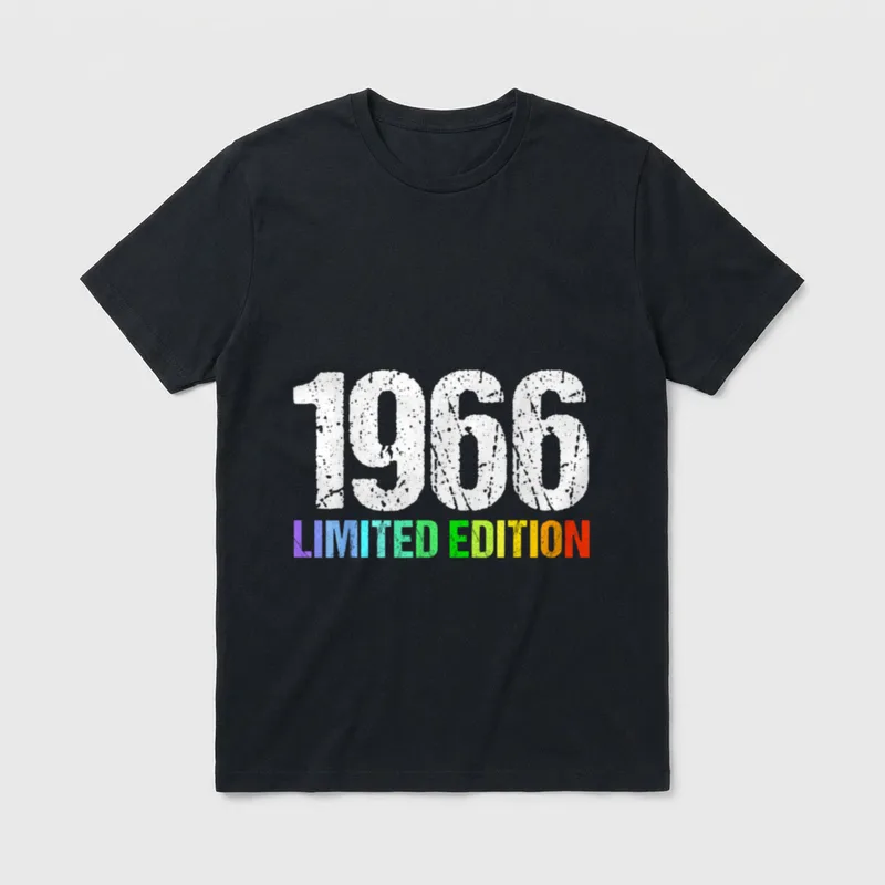 60. Geburtstag Mann Frau T-Shirt 0118 – Klassisches T-Shirt in Schwarz