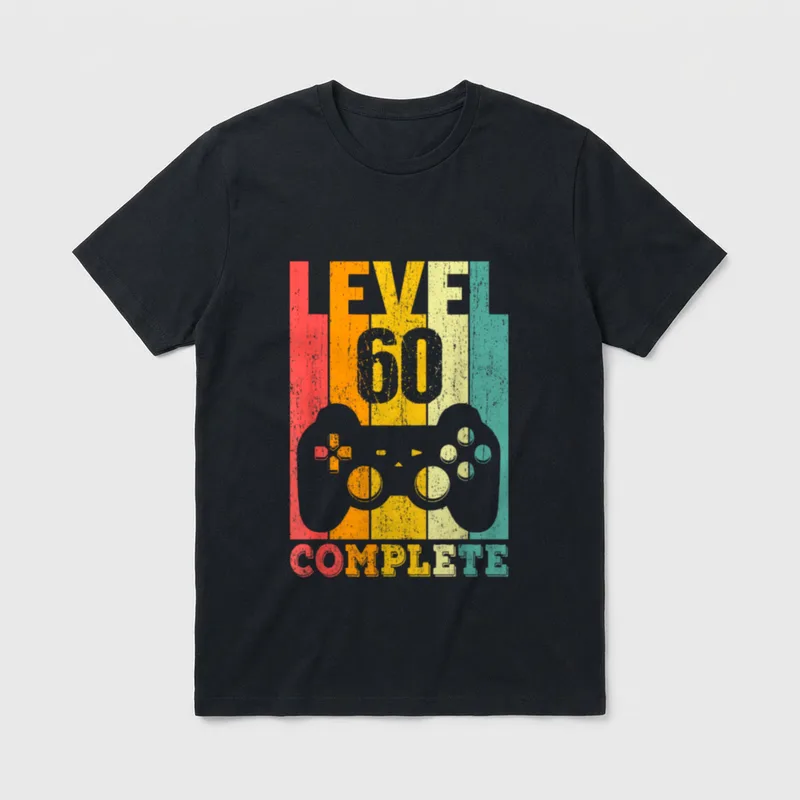 Level Complete 60. Geburtstag T-Shirt – Klassisches T-Shirt in Schwarz