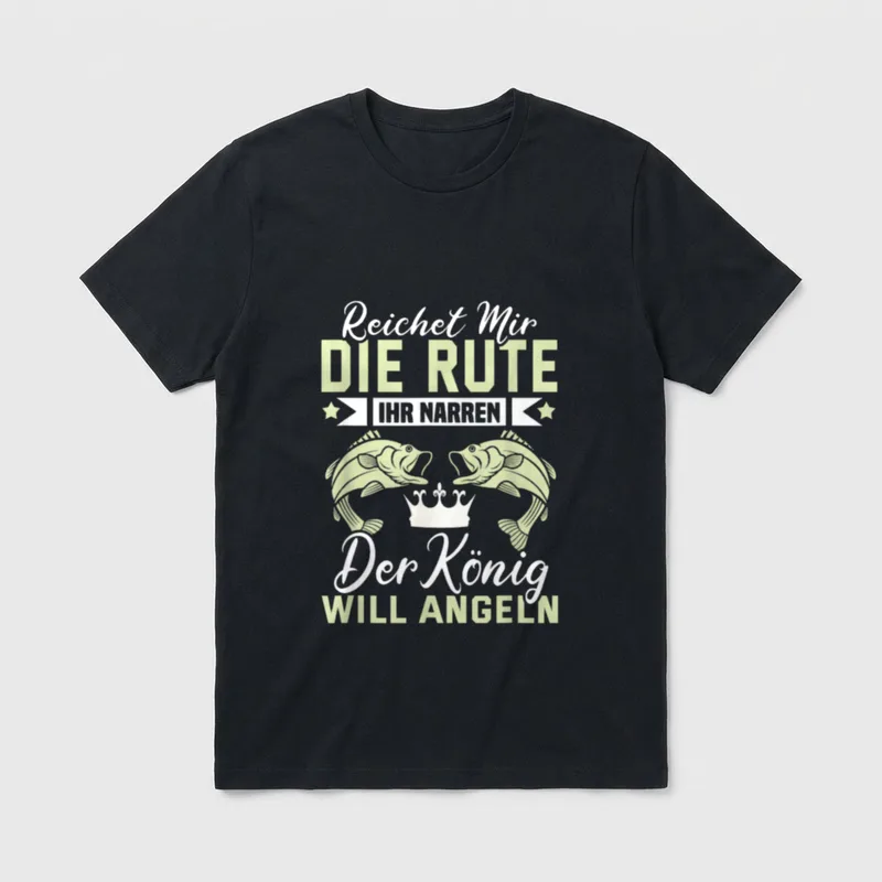 T-Shirt Angeln lustig – Spruch „Der König will Angeln“ mit Krone und zwei Fischen – Klassisches T-Shirt in Schwarz