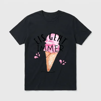 EIS geht Immer Spruch T-Shirt – Erdbeereis in Waffel mit Schriftzug EIS GEHT IMMER – Klassisches T-Shirt in Schwarz