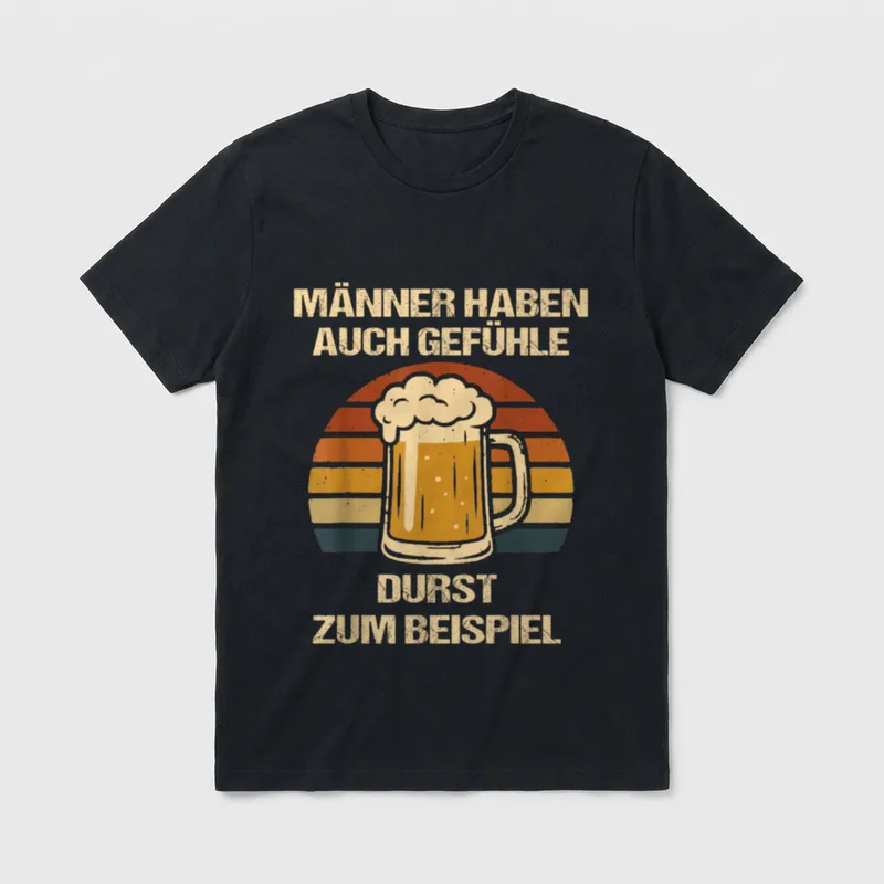 Männer haben auch Gefühle T-Shirt – Bierkrug vor Retro-Sonne, Spruch über Gefühle und Durst – Klassisches T-Shirt in Schwarz