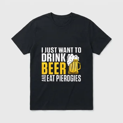Pierogi Spruch für Polen T-Shirt – Bierkrug mit Schaum, Spruch über Bier und Pierogies – Klassisches T-Shirt in Schwarz