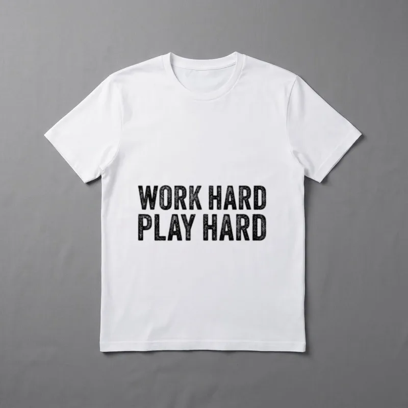 Arbeit Hard Play Hard T-Shirt – Schriftzug „Work Hard Play Hard“ im Used-Look – Klassisches T-Shirt in Schwarz