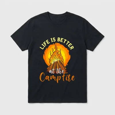 Wohnmobil Campingplatz Lagerfeuer Lustiges T-Shirt – Klassisches T-Shirt in Schwarz