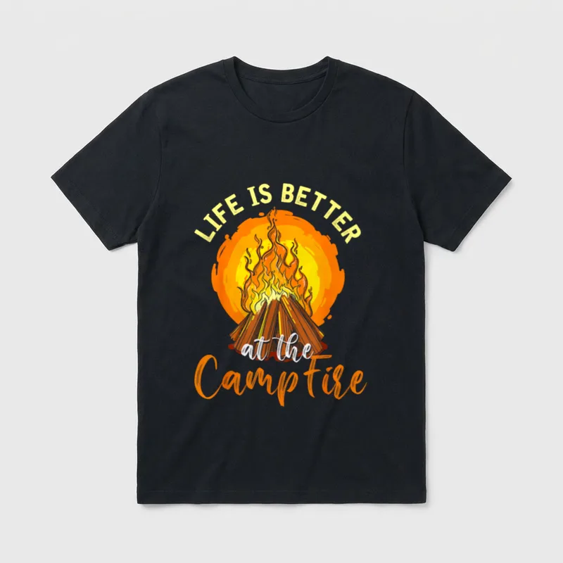 Wohnmobil Campingplatz Lagerfeuer Lustiges T-Shirt – Klassisches T-Shirt in Schwarz