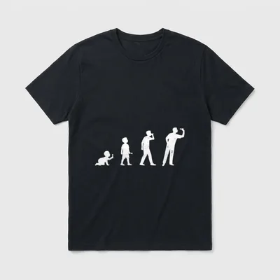 Darts Evolution T-Shirt – Vier Silhouetten vom Baby bis zum Dartspieler beim Wurf – Klassisches T-Shirt in Schwarz