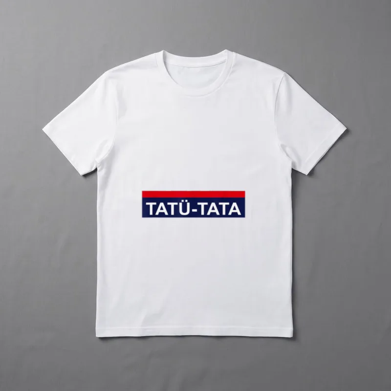 T-Shirt mit Polizei Aufdruck – Schriftzug TATÜ-TATA auf rotem und dunkelblauem Balken – Klassisches T-Shirt in Schwarz