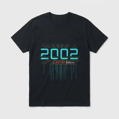 24. Geburtstag Mann Frau T-Shirt – 2002 Limited Edition Grafik in Türkis und Rot – Klassisches T-Shirt in Schwarz