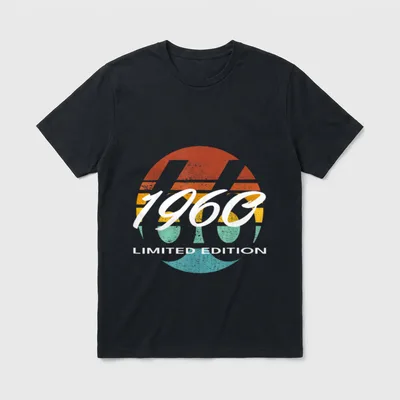 66. Geburtstag Mann Frau T-Shirt 0337 – Klassisches T-Shirt in Schwarz