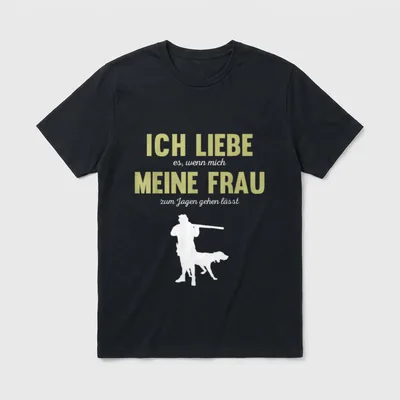 Jäger Jagd Jagen Spruch T-Shirt – Schriftzug über Jagdfreigabe, Jäger mit Hund Silhouette – Klassisches T-Shirt in Schwarz