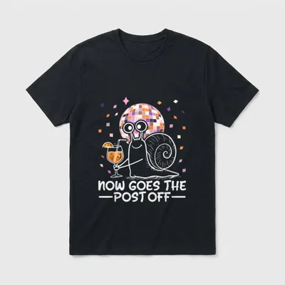 Now Goes The Post T-Shirt – Klassisches T-Shirt in Schwarz