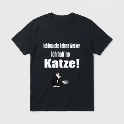 Katze lustiger Spruch T-Shirt – Schwarz-weiße Katze vor Napf, Spruch über Wecker-Ersatz – Klassisches T-Shirt in Schwarz