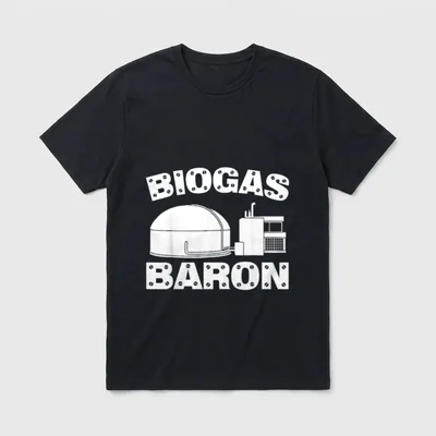 Landwirt Trecker Agrar Spruch T-Shirt – Biogasanlage mit Schriftzug „Biogas Baron“ – Klassisches T-Shirt in Schwarz