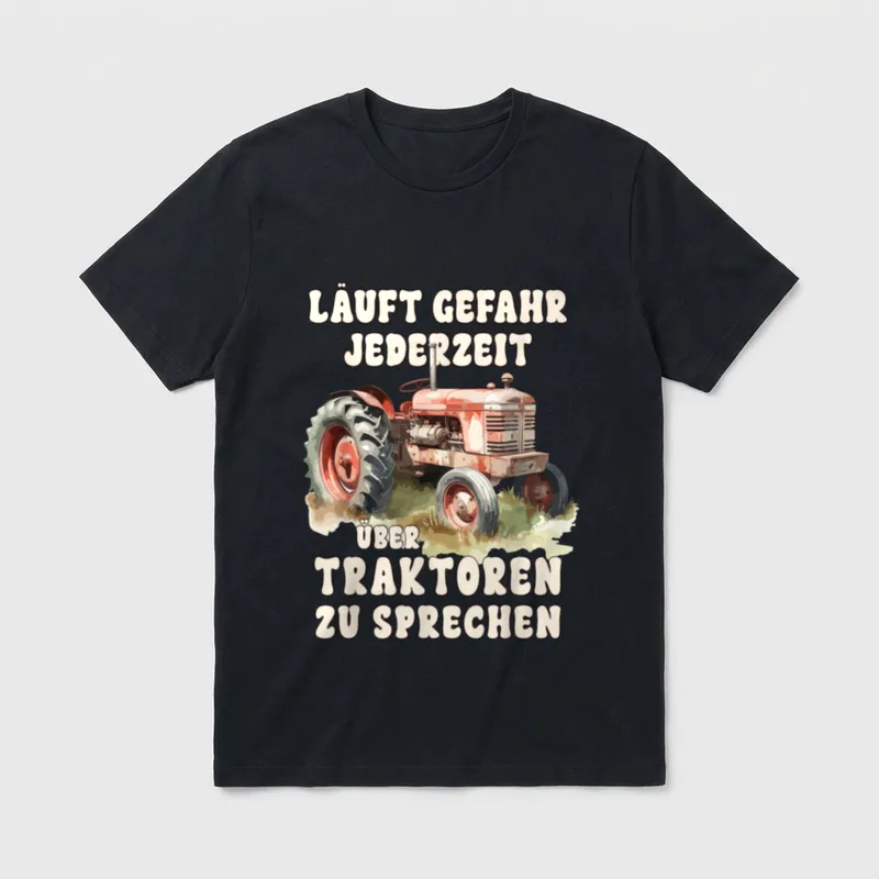 ApiDesign Traktor Liebhaber Landwirt T-Shirt – Klassisches T-Shirt in Schwarz
