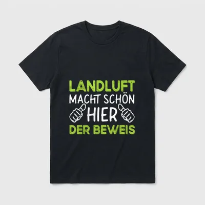 Lustiges Landwirt Bauer Dorfkind T-Shirt – Klassisches T-Shirt in Schwarz