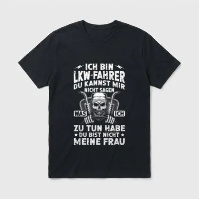 Trucker Ich Bin Lkwfahrer T-Shirt – Totenkopf am Lenkrad, Spruch „Ich bin LKW-Fahrer“ – Klassisches T-Shirt in Schwarz