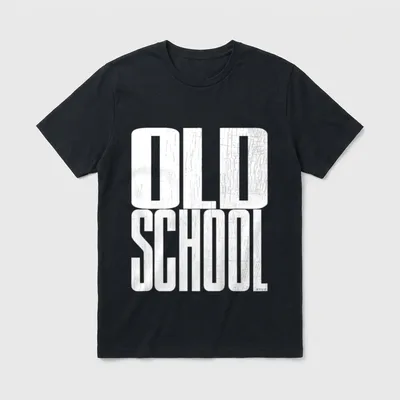 OLD SCHOOL Text 80er T-Shirt – Schriftzug OLD SCHOOL in zwei Zeilen, rissige Optik – Klassisches T-Shirt in Schwarz