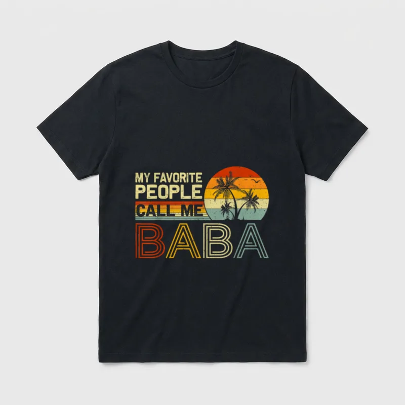Meine Lieblingsmenschen nennen mich T-Shirt – Klassisches T-Shirt in Schwarz