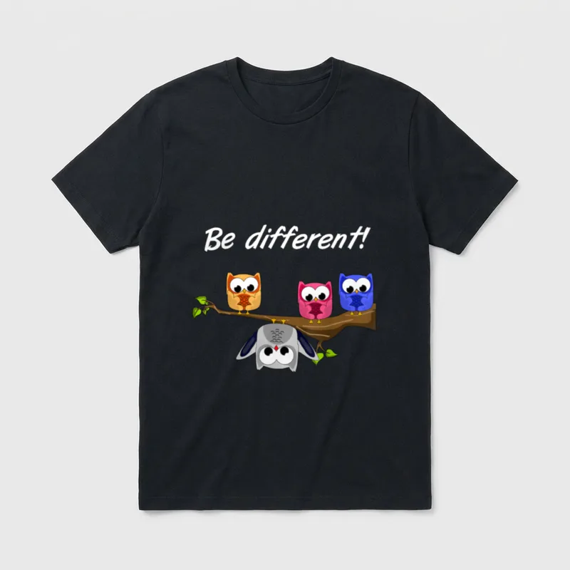 Be Different! Süßer Fun T-Shirt – Klassisches T-Shirt in Schwarz