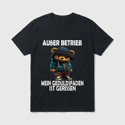 Außer Betrieb Witzig Lustig T-Shirt – Teddybär im Hoodie, Spruch „Außer Betrieb“ – Klassisches T-Shirt in Schwarz