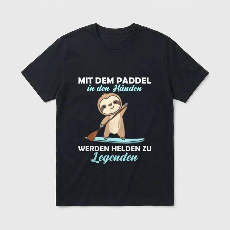 Stand Up Paddeln T-Shirt – Faultier mit Paddel auf SUP-Board, Spruch über Helden – Klassisches T-Shirt in Schwarz