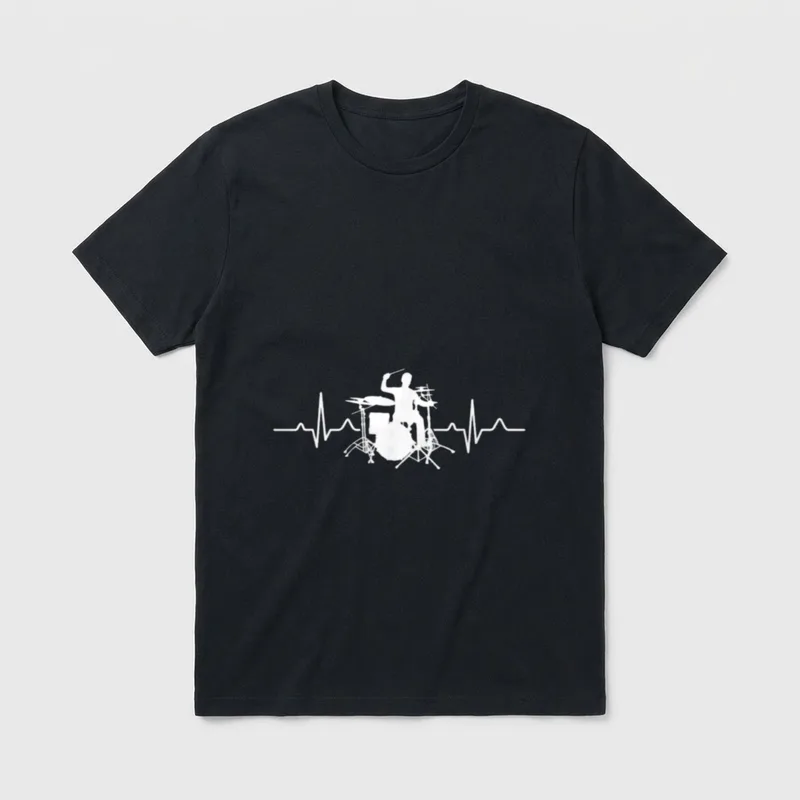 Schlagzeuger Trommeln Geschenke Herzschlag T-Shirt – Klassisches T-Shirt in Schwarz