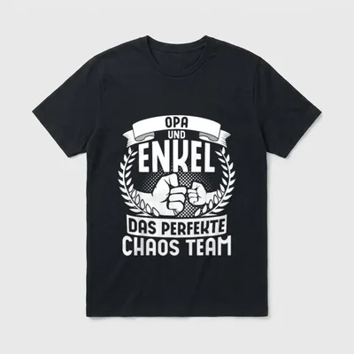 Spruch Opi Opa T-Shirt – Opa und Enkel – Das perfekte Chaos Team, Faustgruß-Motiv – Klassisches T-Shirt in Schwarz