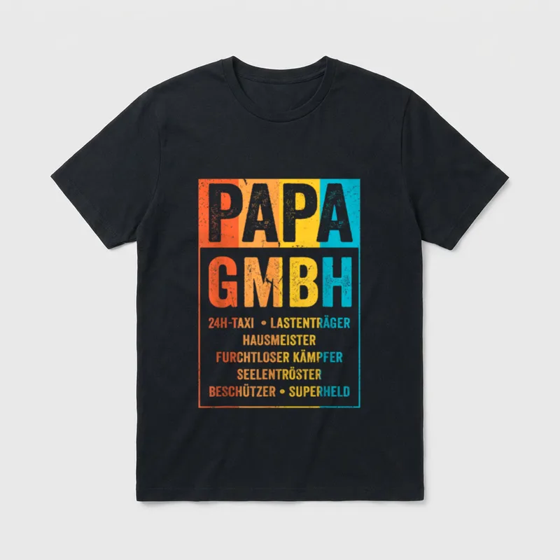 Papa GmbH Firma Witziger T-Shirt – PAPA GMBH mit Liste: Taxi, Hausmeister, Superheld – Klassisches T-Shirt in Schwarz