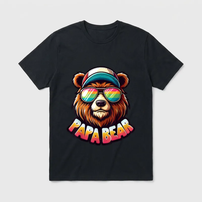 Papa mit Kindern T-Shirt – Bär mit Kappe und Regenbogen-Sonnenbrille mit Text PAPA BEAR – Klassisches T-Shirt in Schwarz