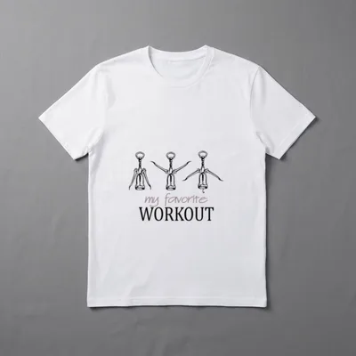 My favorite workout Wein T-Shirt – Drei Korkenzieher, Schriftzug „my favorite WORKOUT“ – Klassisches T-Shirt in Schwarz
